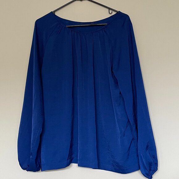 Flowy Lightweight Round Neck Long Sleeves Blouse 1X - Picture 1 of 4